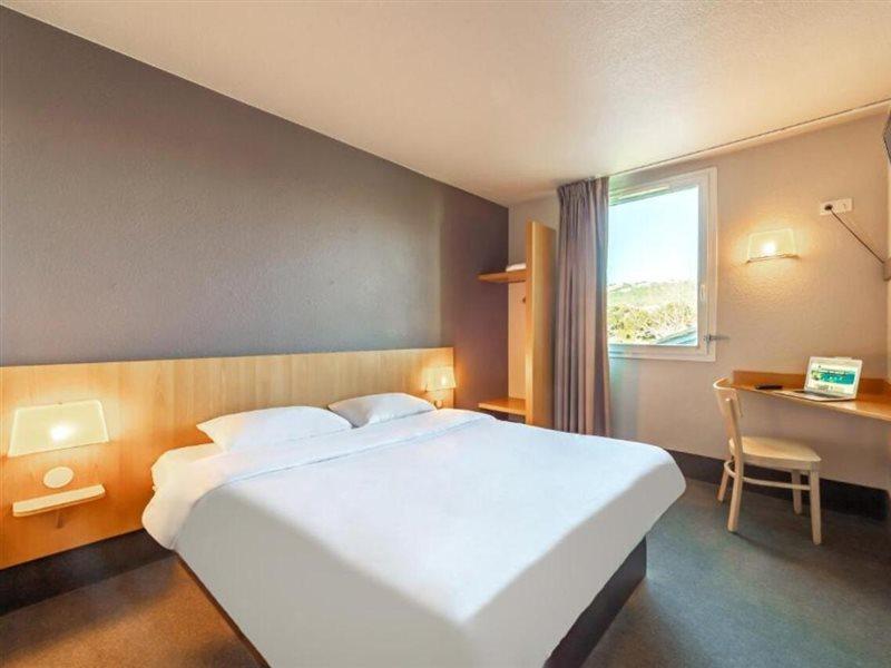 B&B Hotel Toulon 奥利奥斯 外观 照片