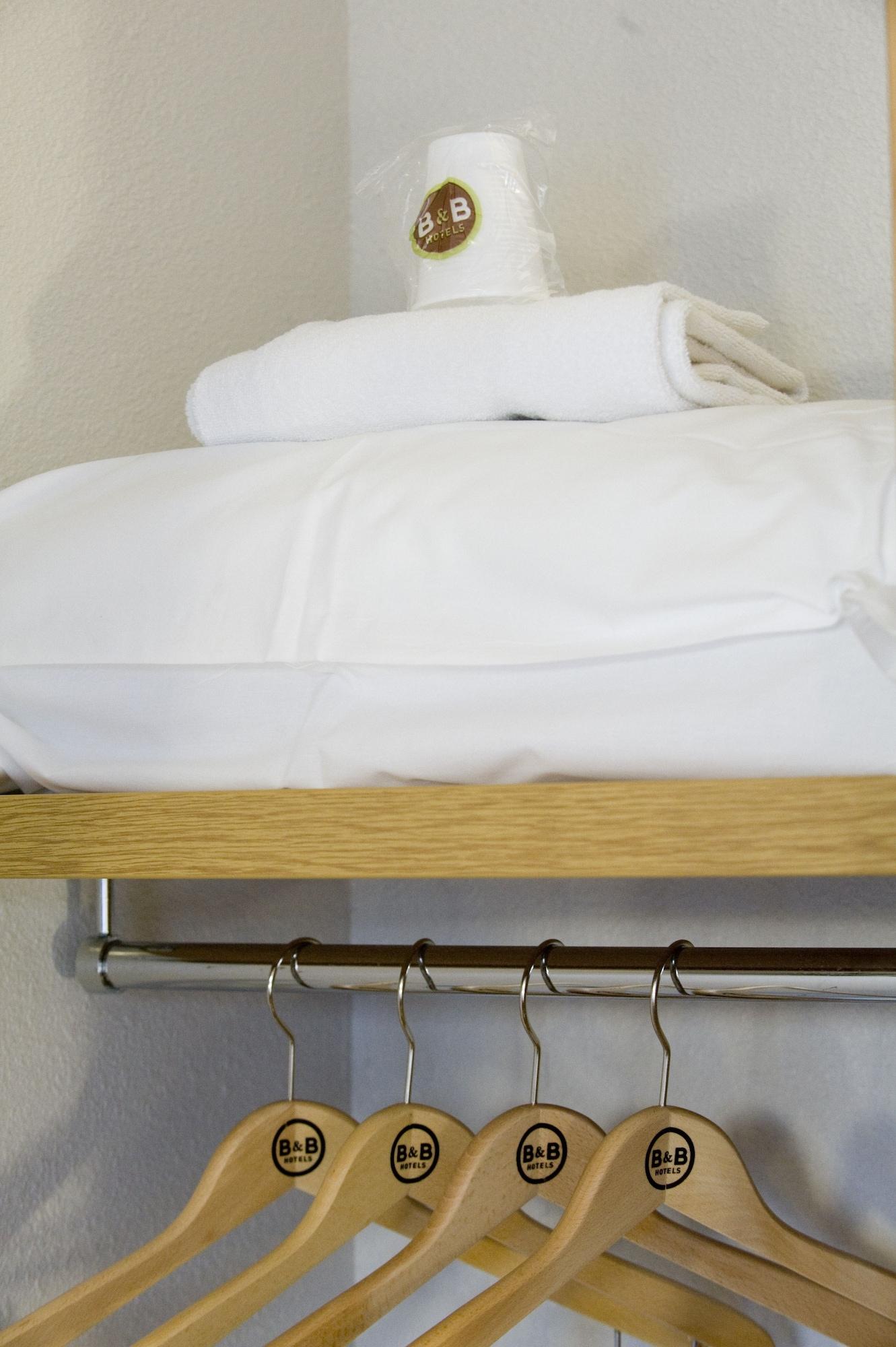 B&B Hotel Toulon 奥利奥斯 外观 照片