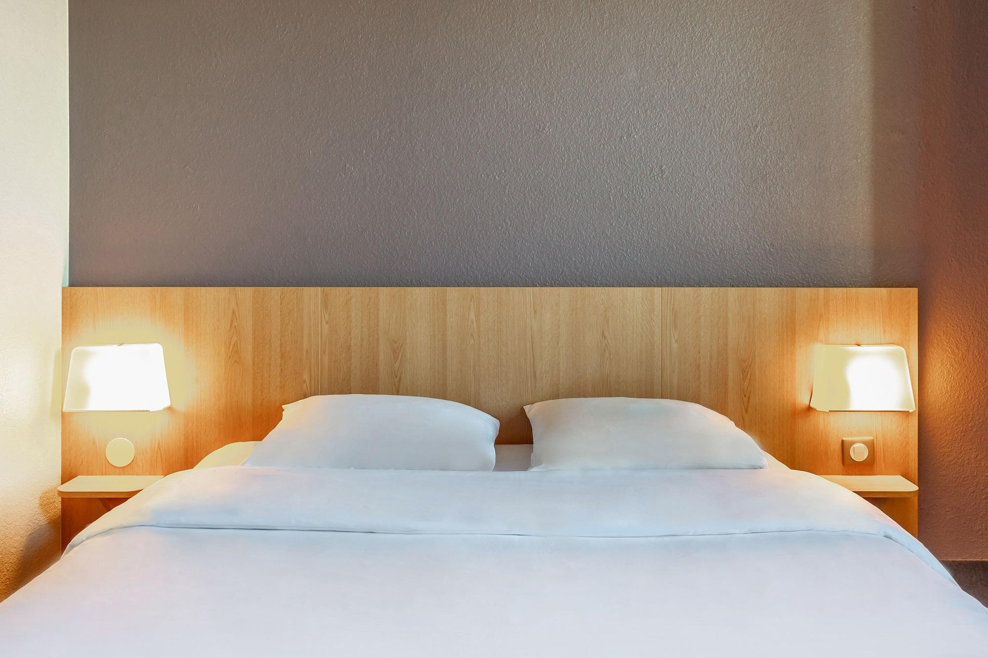 B&B Hotel Toulon 奥利奥斯 外观 照片
