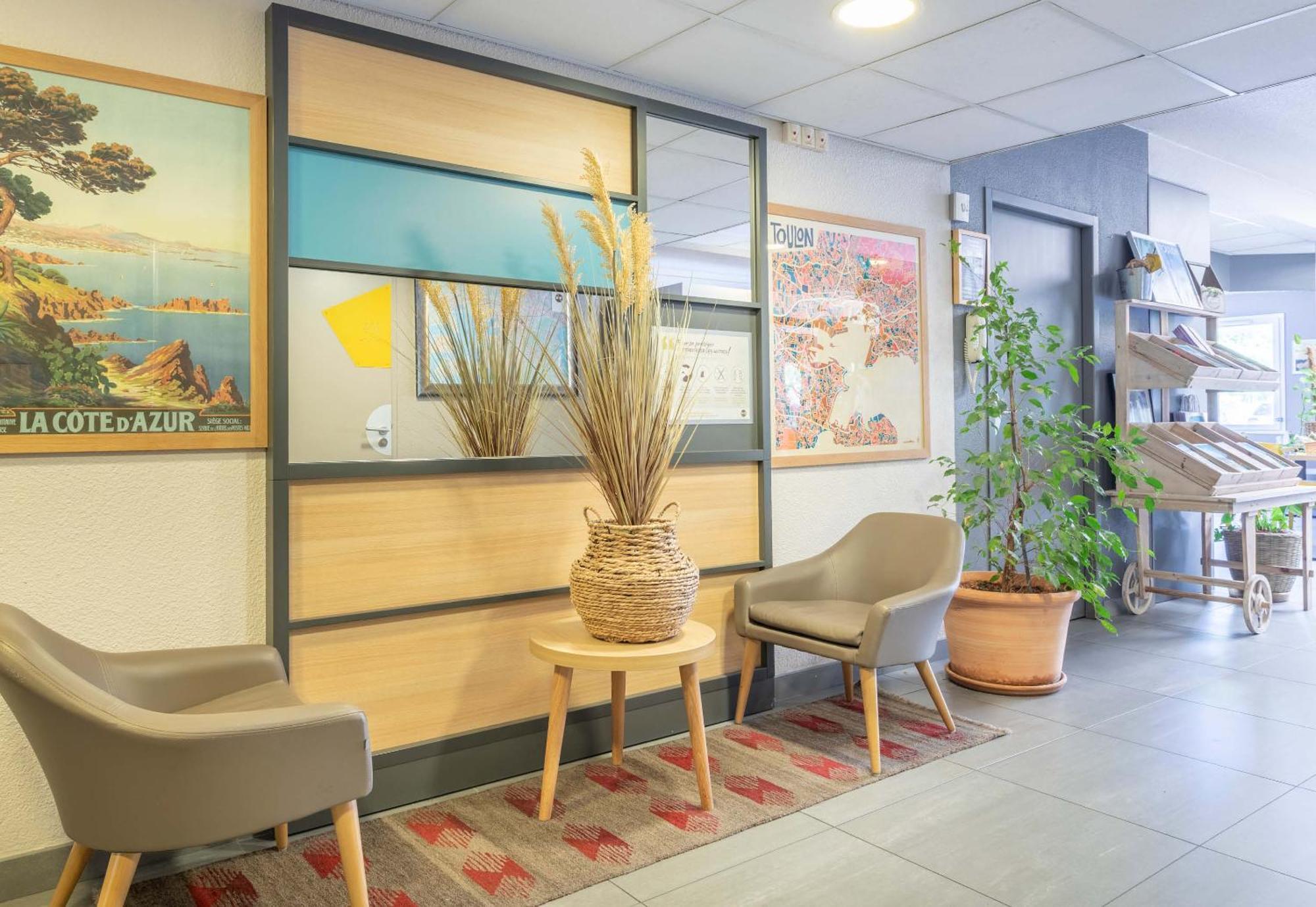 B&B Hotel Toulon 奥利奥斯 外观 照片