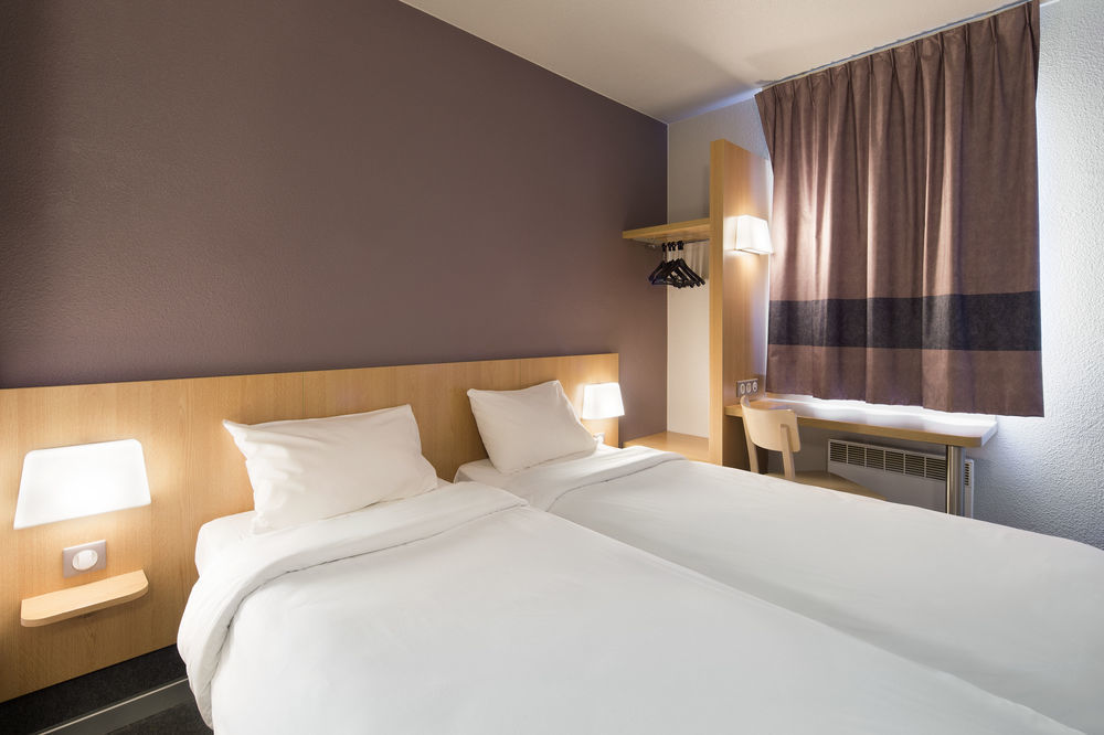 B&B Hotel Toulon 奥利奥斯 外观 照片